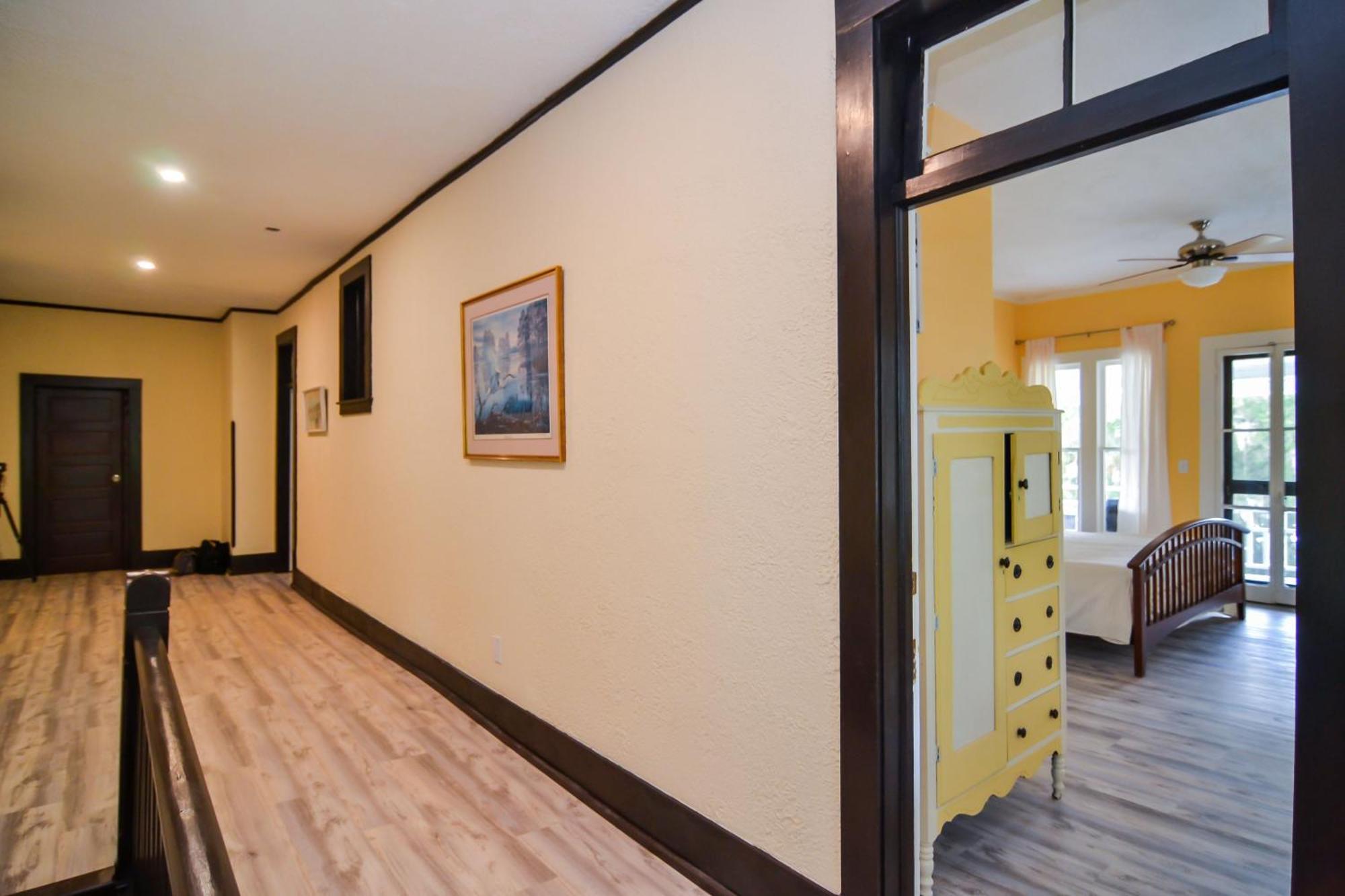Blue Sky Manor 호텔 Interlachen 외부 사진